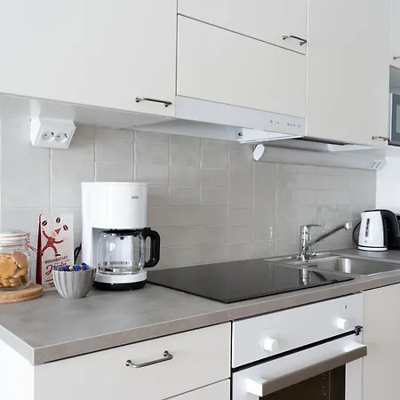 Frost Hosted By Hygge Host Apartman *